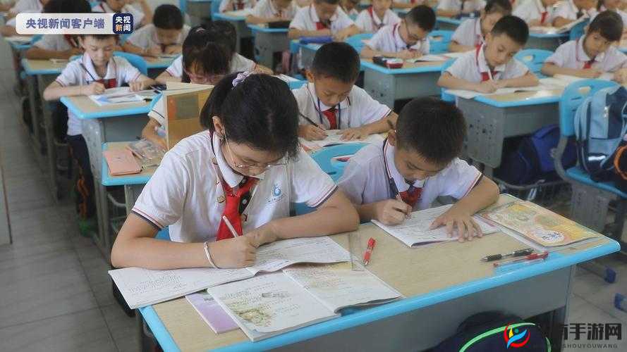 《节奏大爆炸：T.O.P举通过义务警官考试》