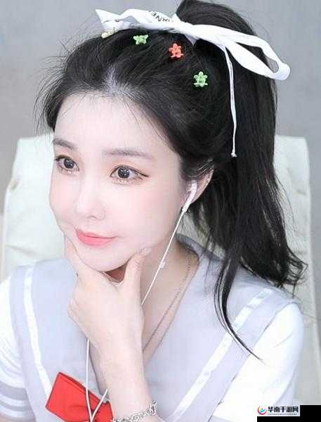 小猪草莓丝瓜深夜，女主播每晚释放自我