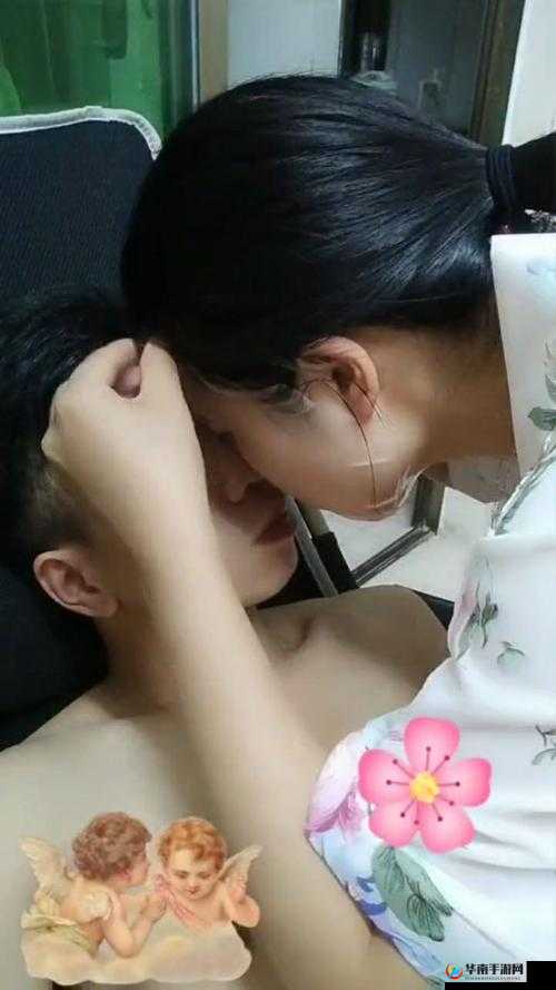 一面亲上边一面膜免费啦