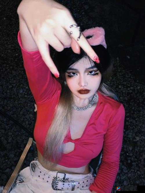 X 姓女 RAPPER 新歌来袭