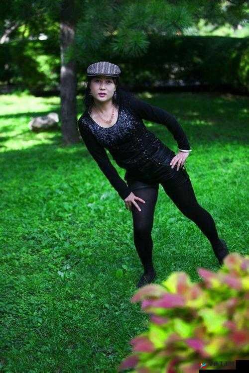 成熟丰满多毛大隐户的魅力：成熟韵味的极致呈现