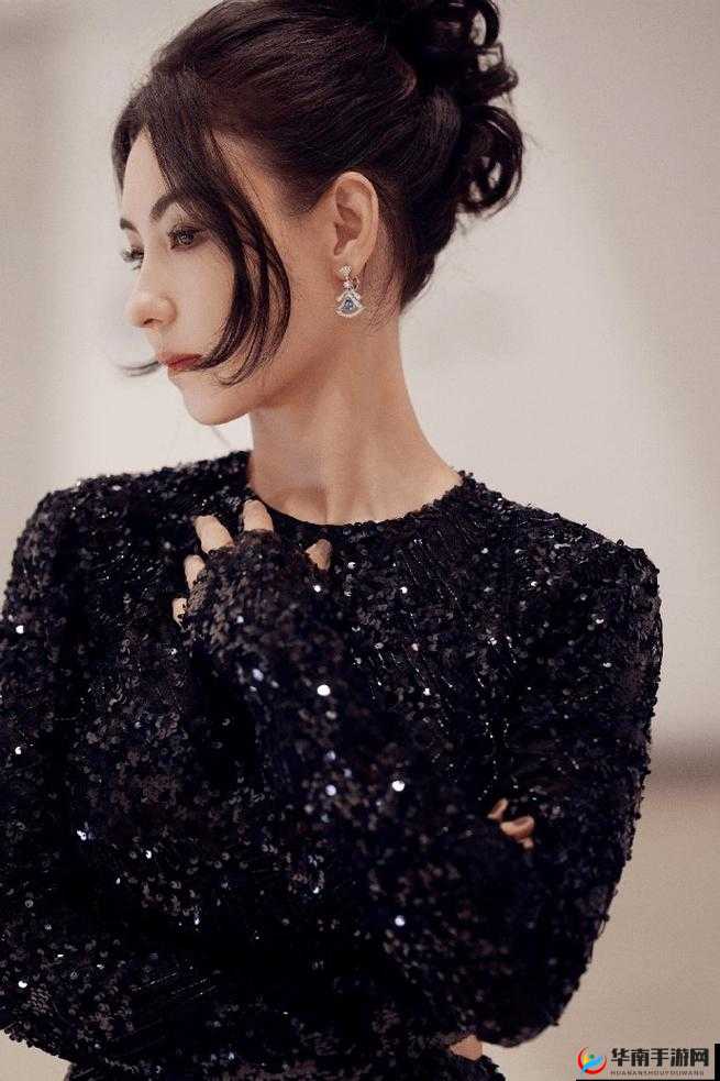 张柏芝优雅黑天鹅大片好美：魅力绽放