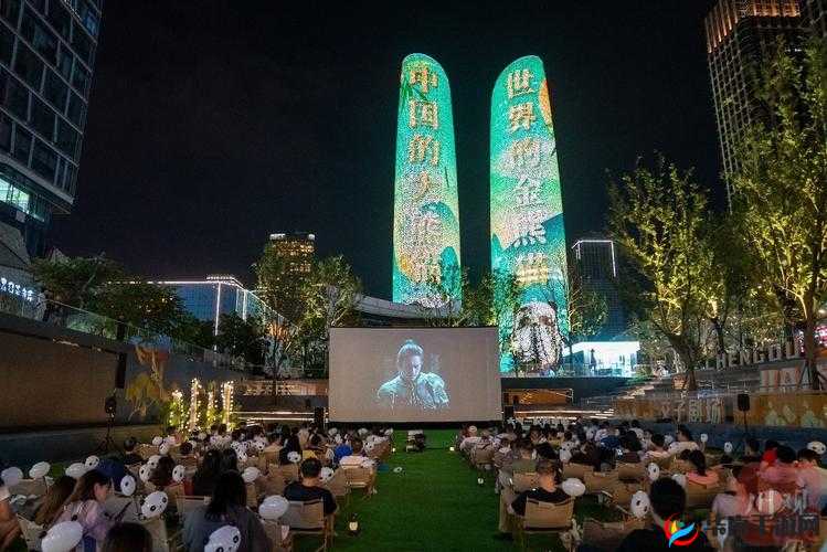 成都免费看电影：这些地方可以去