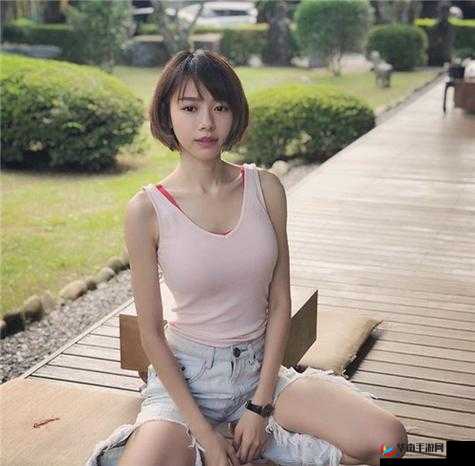 九个装修工人把我放在茶几上：这背后的故事