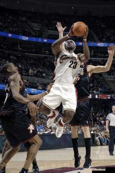 小皇帝 1V3：英勇对战