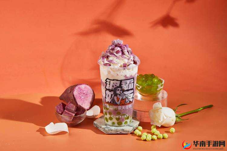 孤独的女孩纸巾盒下载：在孤独中寻找温暖