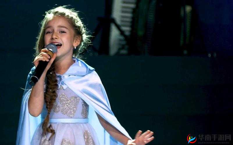 天籁之音：国外小女孩纯真歌声