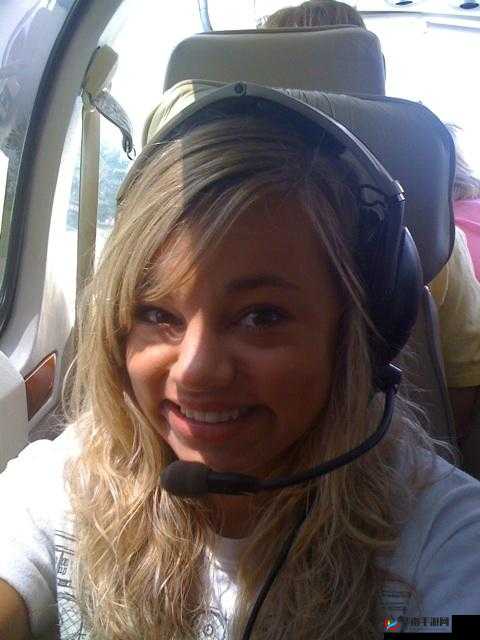 eminem 女儿 Whitney：音乐之梦的继承者