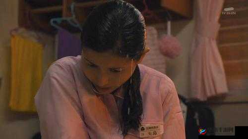 女囚七人第一集：狱中故事开端