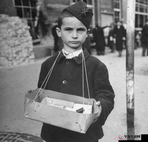 格林童话卖火柴的小男孩：点亮希望之光