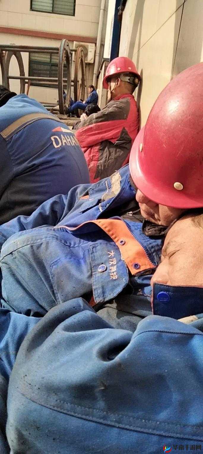 鑰佺嫾RAPPER 的个人生活如何：深度解析