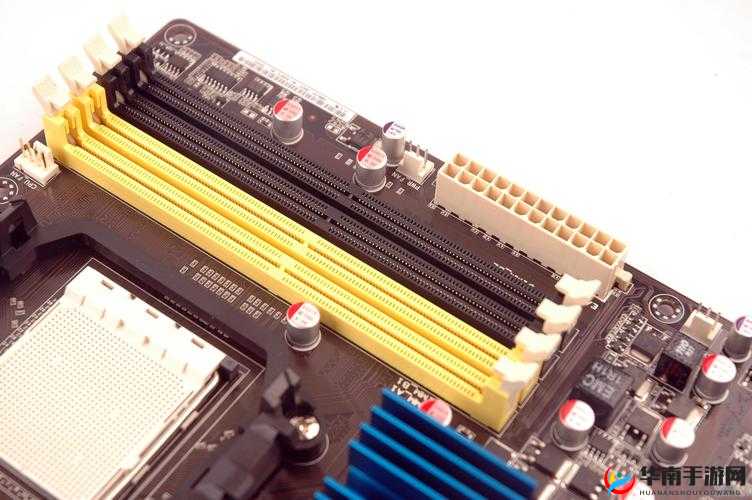 插槽 X 插槽 Y ：全新组合的独特魅力