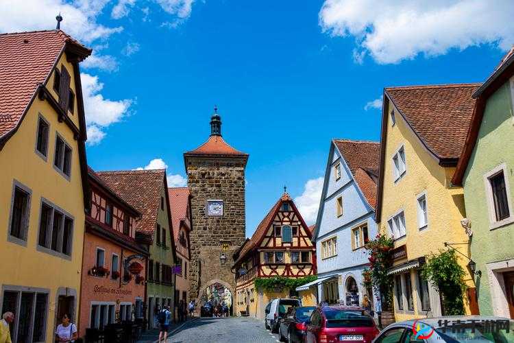 混乱小镇：迷失在无序的世界