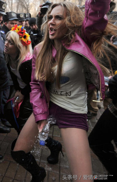 撒尿肥大 BBwBBwBBw 撒尿的奇妙经历