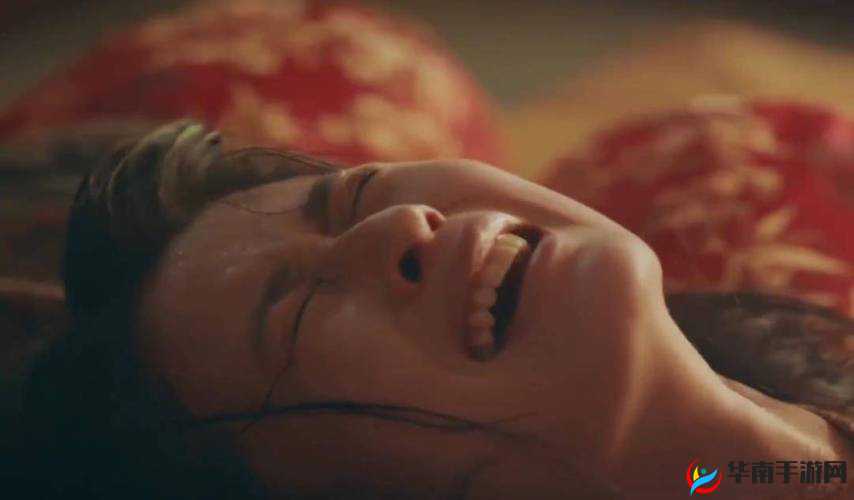 男女在一起愁愁愁视频素材如何分析