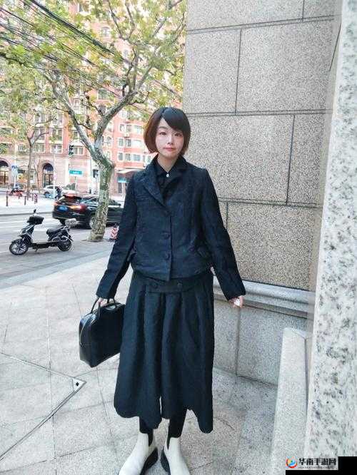 日本 Comme des Garçons 时尚先锋