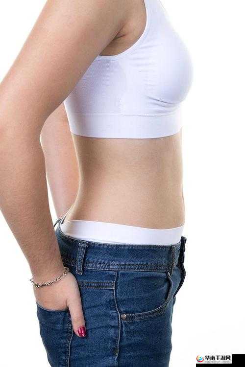 他的腰身优雅下沉的独特姿态