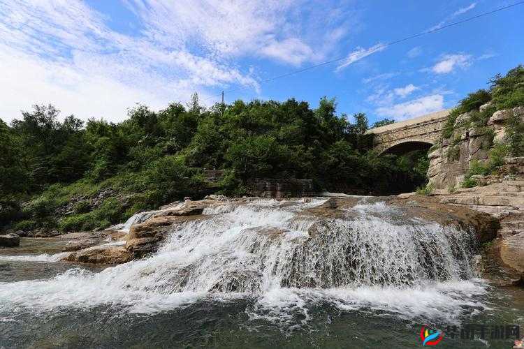 黄龙风景区溪水潺潺秘密大揭秘