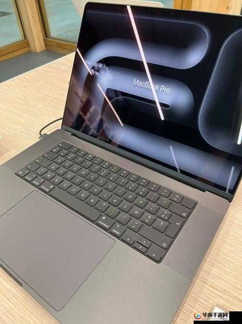 15 岁 macbookpro 日本：探索其独特魅力