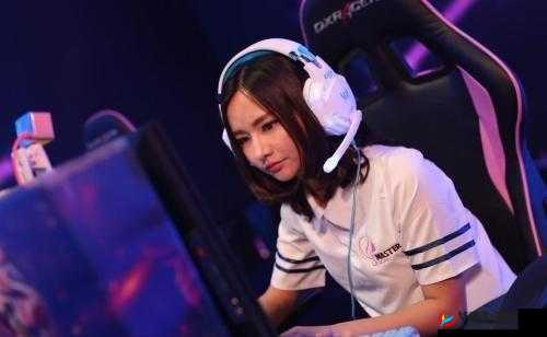 中国首支电竞女子战队：ESSCUSS 奇兵