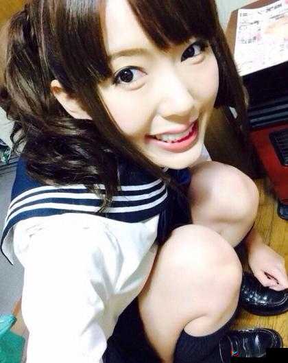 12AV 在线:成人影视之选