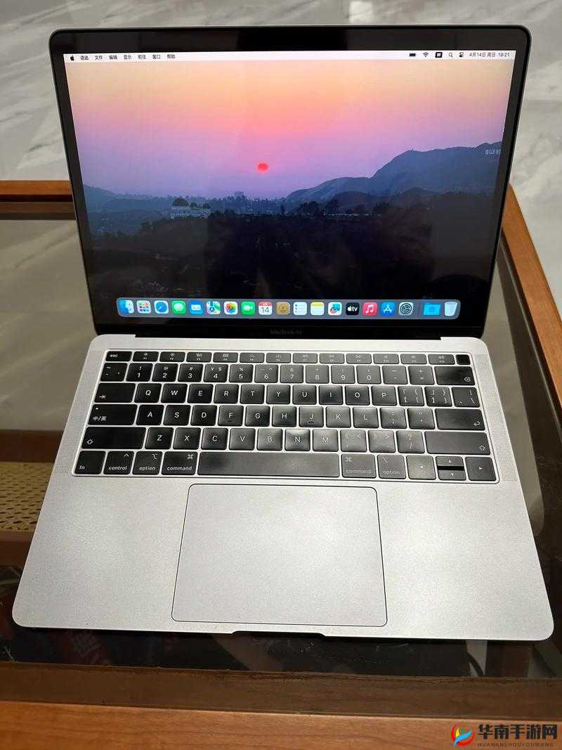 18-19macbook-airHDoro 官方标配 强劲性能