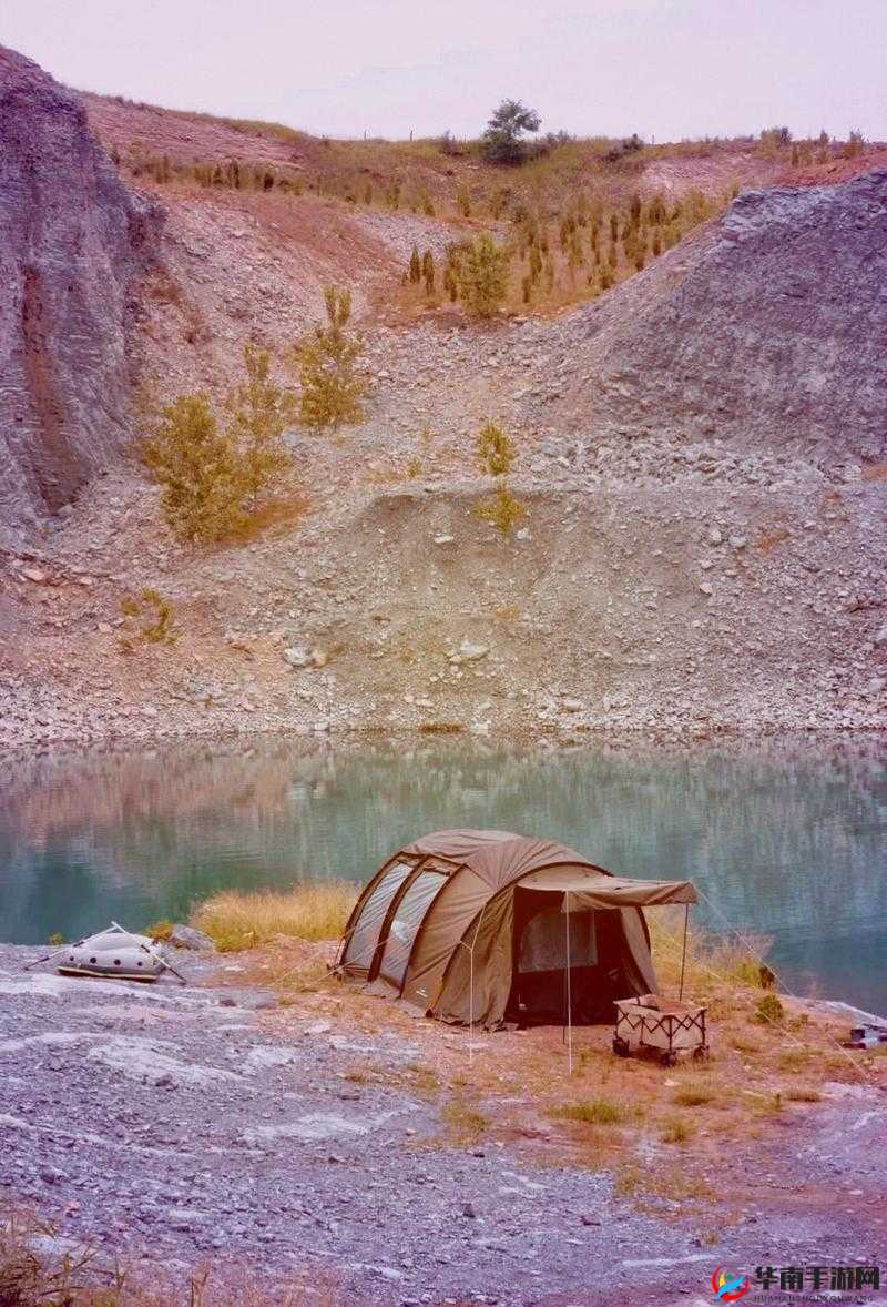 双人帐篷：冬季野外露营的理想之选