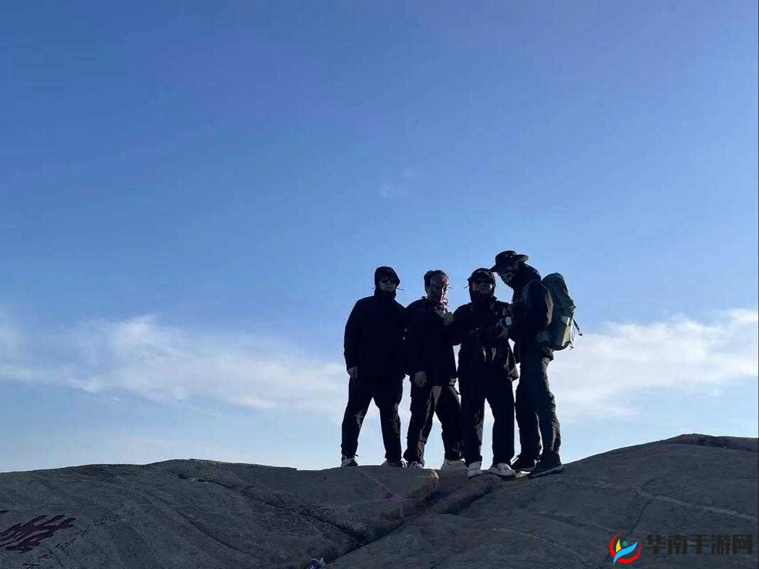 披风少年：勇闯天涯的热血传奇