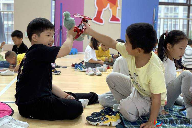 班级的公共玩具：大家一起玩