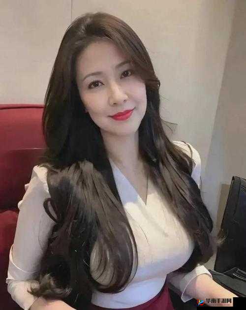 李阿姨今年 44 岁刘阿姨比其年轻 5 岁