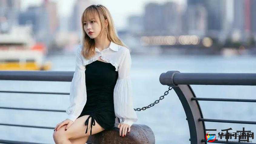 暴躁老外玩 Minecraft 进出无限制超自由