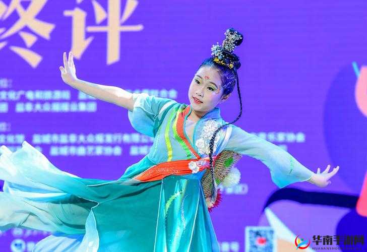 02 年舞蹈生一 c 到底：青春逐梦之旅