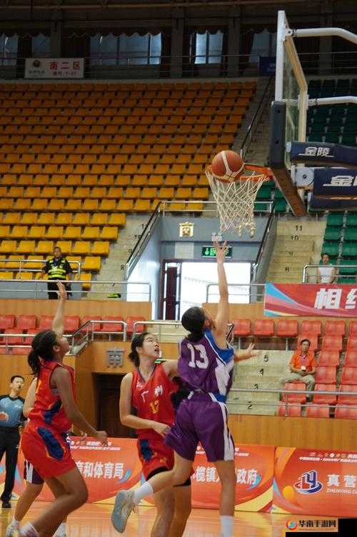 公共玩具正伟带领篮球队勇创佳绩