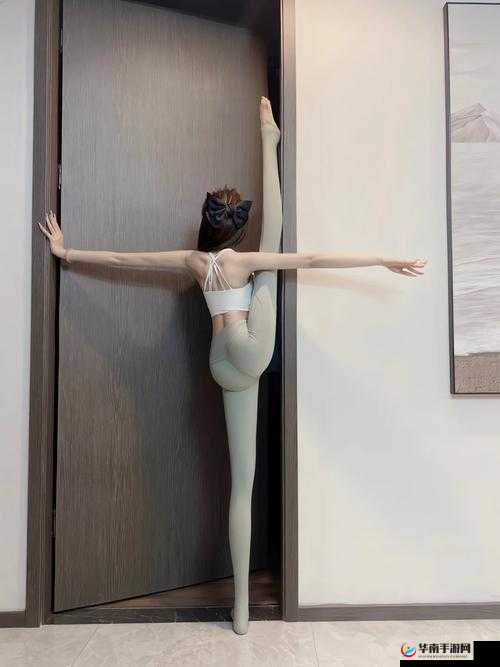 为什么一字马的时候唇瓣是打开的吗：深度解析