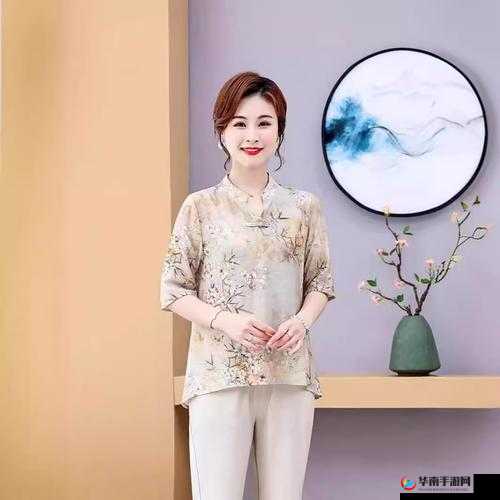 中年妈妈布扣上衣 2024 款式：时尚新宠