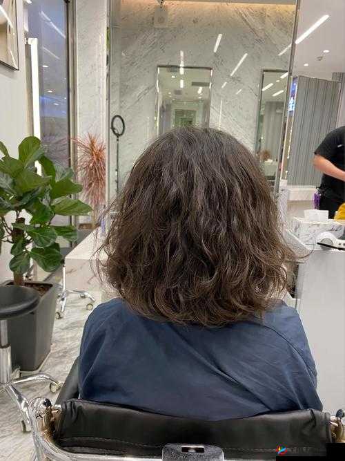 折腾了一个多小时才弄出来的头发：成果展示