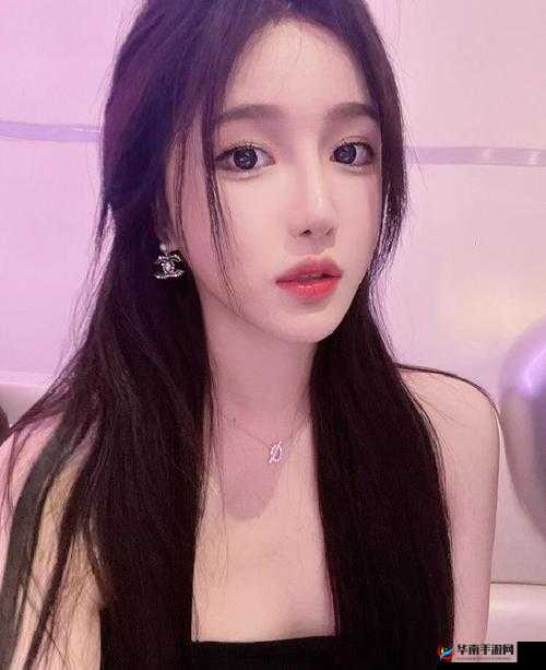 IPHONE14 欧美日韩版本虎牙女主播称赞真不错：惊喜连连