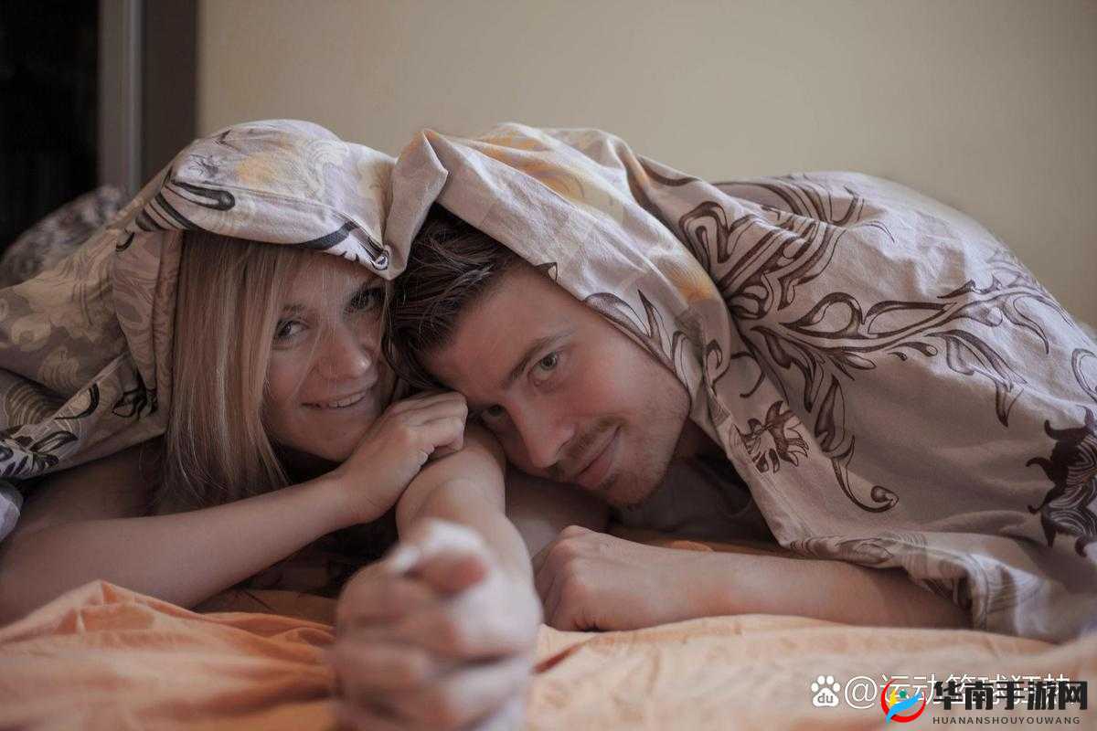 热娜的舌奴:征服与臣服的故事