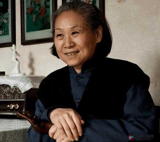 浓毛中国老太:揭秘她的故事