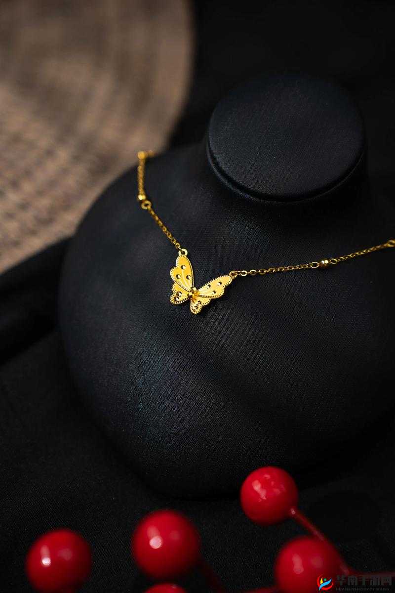 在街上戴着蝴蝶走路怎么戴：方法解析