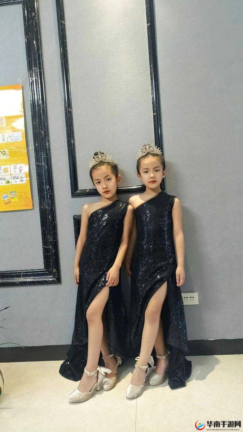 双胞胎姐妹齐上阵合作精彩呈现