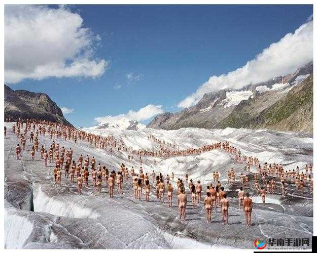 看真人裸体全览:震撼视觉体验