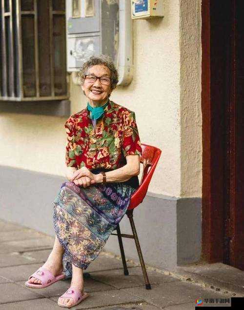 中国老太太 WBBHD 的传奇人生