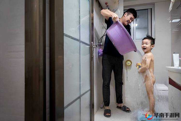 内裤教师：不一样的教育者