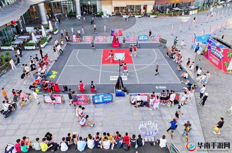 公共玩具坐便器：篮球队的别样设施