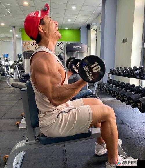 健身教练疯狂抽插助我高潮体验