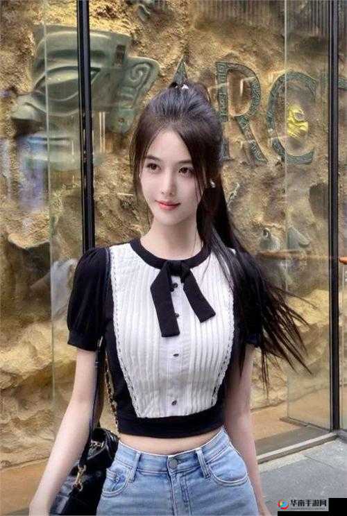 XX 暴 C 美女引发的热议