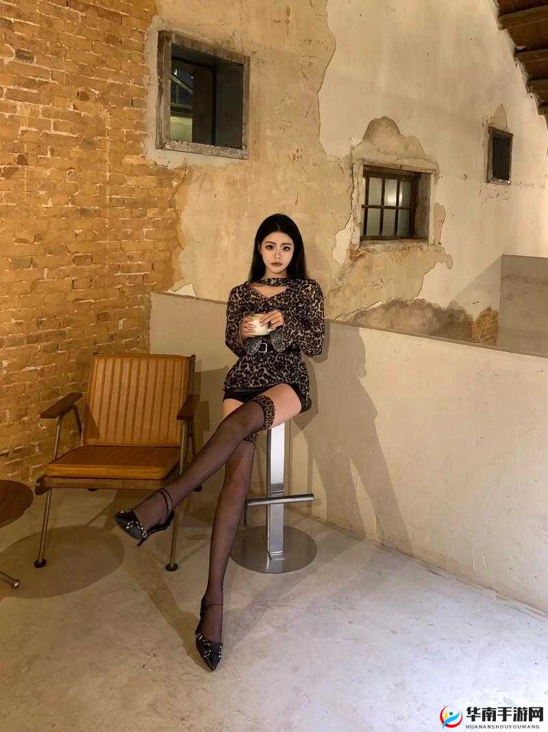 om 老熟女 DHXXXXX 视频精彩呈现