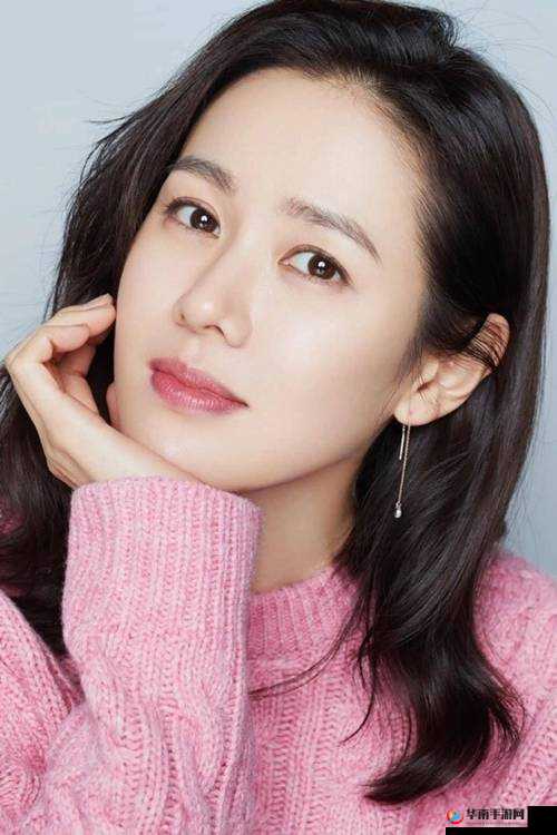 芳芳的骚逼，令人难以抗拒的魅力