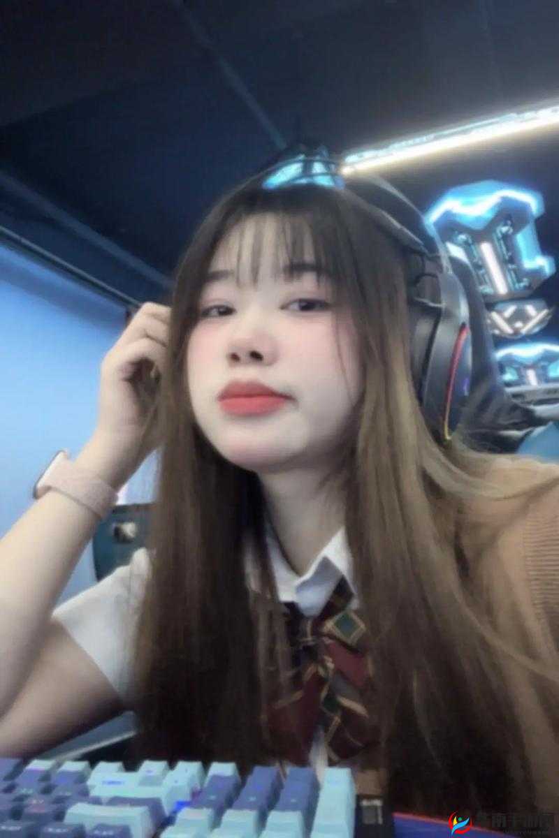 老外玩 csgo 的妹子：游戏世界的别样风采